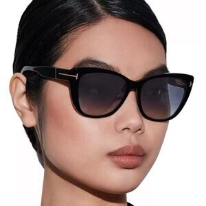 NEW!!! TOM FORD Nora Sunglasses TF937 01D Authentic